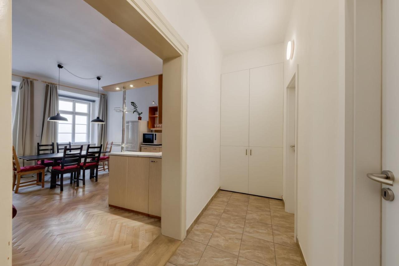Curiosity Apartments Прага Екстер'єр фото