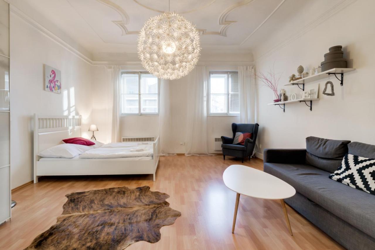Curiosity Apartments Прага Екстер'єр фото
